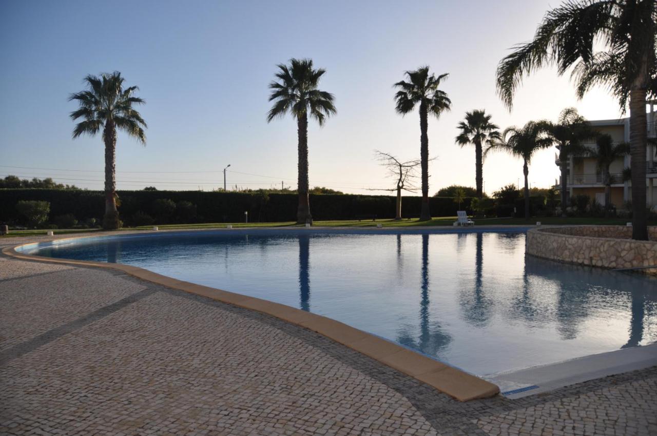 Sea And Pool At Vila Da Praia 阿尔沃尔 外观 照片